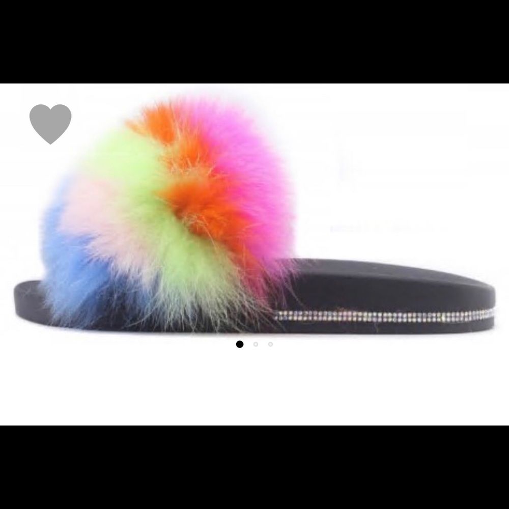 Rainbow Fur Rhinestone Slides - Picture 4 of 4